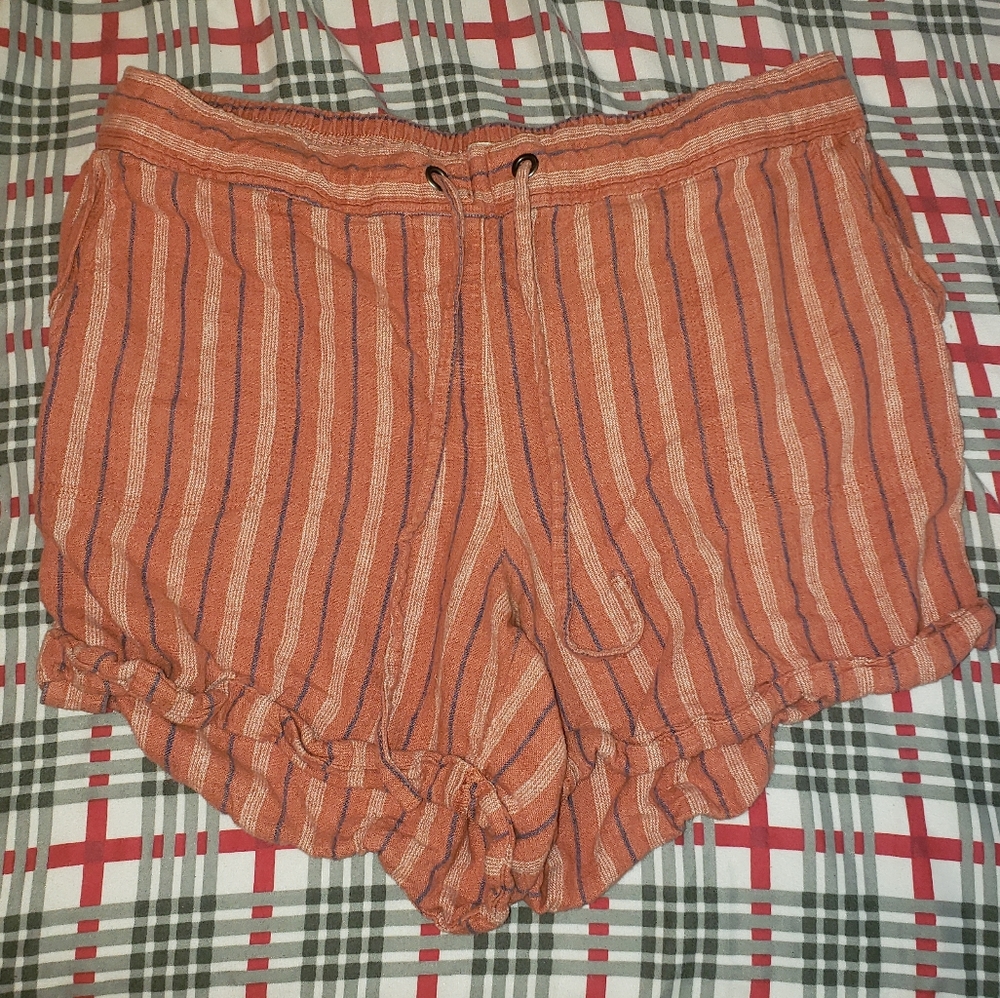 Linen blend, comfy lounge shorts